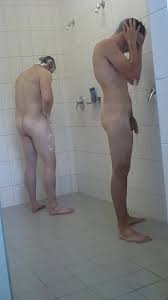 Two hung guys shower after the gym - ThisVid.com