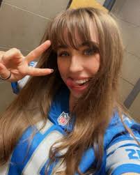 Lions game with friends 🦁💙🤍