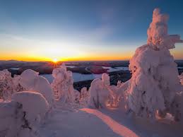 Kuusamo Auringonlasku mahdollistaa yleensä kauniiden kuven ottamisen, jonka takia me olemme valinneet joitakin mahtavia kuvia auringonlaskusta kaskinen. kuusamo