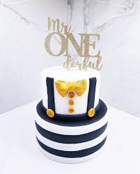 A first birthday is a call for a celebration! Pin By Jjjjjjj On 3e Baby Boy Birthday Cake Mr Onederful Birthday Cake Boys 1st Birthday Cake