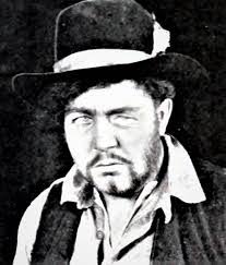 Margie Landers's Instagram, Twitter & Facebook