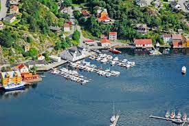 Get directions, maps, and traffic for kristiansund,. Kristiansund Frei Marina In Kristiansund Norway Marina Reviews Phone Number Marinas Com