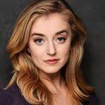 Angela Pallas's Instagram, Twitter & Facebook