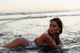 Abikinikindalife Beach Photoshoot Beach Photography Poses Beach Photography