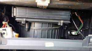 Jika ya, anda perlu melakukan servis sistem aircond kereta anda. Aircond Kereta Dah Tak Sejuk Ini Cara Cuci Filter Yang Dah Berhabuk
