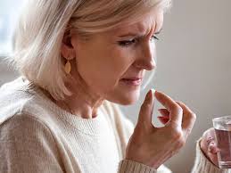 Cholesterol-lowering drugs help combat Alzheimer's disease
