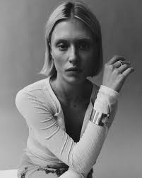 Collection 1 CREDITS: Creative direction & photography: @keanakorn  Production: @kkhmanagement Styling: @stylinminds Hair&Makeup:  @kianna.edmondmuses (me:) Models: @viola.scarlett @elena.garrison