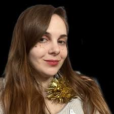 How do artists sell their oil paintings so fast if each one takes 6 months  to a year dry with varnish? Whata the hack yall are using for faster drying  time!? painting