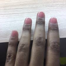 Use simple, clear acrylics as the base for the glitter base to keep everything coordinated. Short Clear Pink Acrylic Nails Nail And Manicure Trends