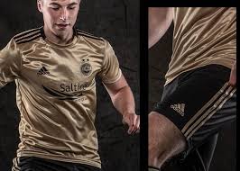 Aberdeen fc media team share this article: Back To The Beginning For Aberdeen Fc As New Away Kit Is Revealed