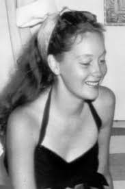 Nora Flynn's Instagram, Twitter & Facebook