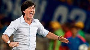 Juni 2016 um 00:00 uhr. Jogi Low Wm Duell Mit Seinem Korea Klon Shin Tae Yong Fussball International Sport Bild