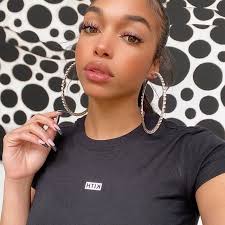 Steve harvey vermögen und gehalt: Lori Harvey Instagram Star Wikipedia Bio Alter Hohe Gewicht Freund Vermogen Familie Fakten Starsgab Instagram Personlichkeitsbiografie