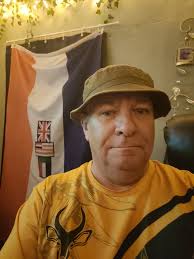 Boshoed a bit small now. Bagani 1984/85