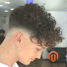 27 Coupes De Cheveux Masculins Coiffure Homme Cheveux Boucles Cheveux Masculins Coupe Cheveux Boucles Homme