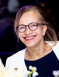 Superwoman Paris 2023 : Qui est la marraine ?