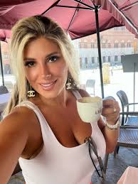 Meet Emiliya Poptsova