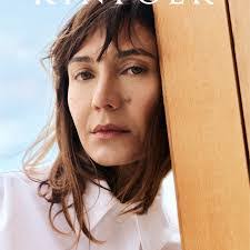 Christina Newland's Instagram, Twitter & Facebook