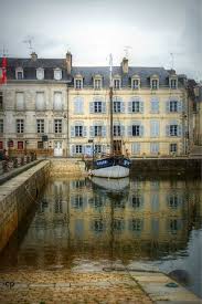 Vannes Le Port Par Kate053 Jumelee Avec Mons B Explore France Le Port Bretagne