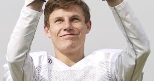 Laramie's Chad Browning catching passes again