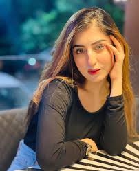 Aqsa Khan (@iambesttttt) • Facebook