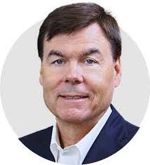 Eric Stang's Instagram, Twitter & Facebook