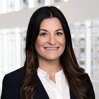 Beth Bright's Instagram, Twitter & Facebook