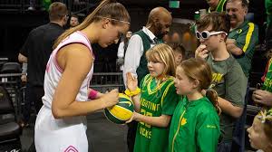 It had been 287 days since sabrina ionescu last played in a basketball game. Sabrina Ionescu The Gospel Of Sab Around The O