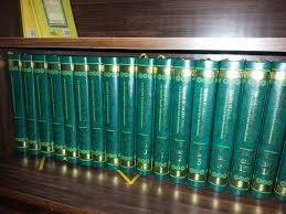 Syed qutb rahimahulla is one those personalities who left a great legacy through his work and through the way he spent his life for islamic laws.i request every islamic brother and sister to go through fi zilal il quran and feel how it feels to live in shade of quran. Tafsir Fi Zilal Al Quran Wikipedia List Of Tafsir Works