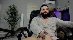 Glennmasters - Video solo-female smoking tail dicksucking