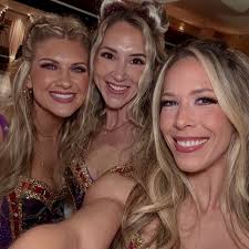 I guess we will come again next year 🤭 #happymardigras🎭 #kreweduboncoeur