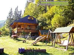 Pensiunea Casa Sava Pojorata House Styles House Cabin