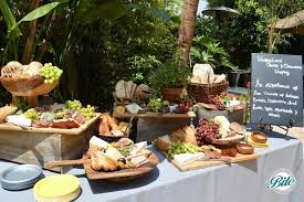 Epingle Par Aurore Sarmiento Sur Mariage Presentation Buffet Froid Mariage Buffet Froid Mariage Repas Convivial
