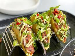 Taste good key lime pie, crème brûlée and triple chocolate cakes. Elaineeatsjax The Tommy Bahama Marlin Bar Facebook