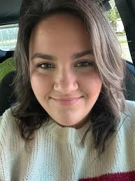 Christmas will be here before you know, don't forget to get your hair done!  🎄 Located at Magnolia Mane in Ayden! jamisynsmith.hair