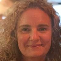 Tracy Loughlin's Instagram, Twitter & Facebook