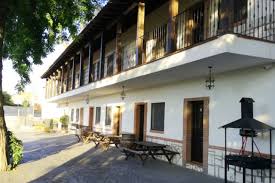 A menos de una hora de madrid se encuentran los alojamientos rurales de el infantado. Casas Rurales Con Encanto Cerca De Madrid