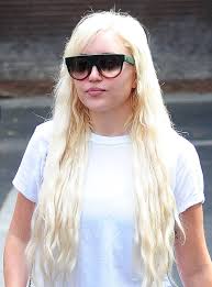 Amanda Bynes Debuts A New Face Tattoo We Need To Know If It S Real Amanda Bynes New Face Face Tattoo