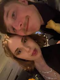 My name is Ellie Ward. I'm gonna be 19 in July. I'm super flexible and  enjoy spontaneous adventures. I like hanging out with people. I love nature  and animals. Judgement free. Favorite