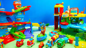 Das motorrad macht sich erst mal auf zur parkgarage, um den winterschmutz ab zu waschen. Tut Tut Flitzer Unboxing Lernvideo Feuerwehr Polizei Vtech Kinderfilm Youtube