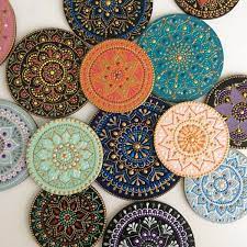 Mandala Artist Hand Paints Mesmerizing Patterns On Ceramic Plates And Mugs Ceramic Art Sculpture Dot Art Painting Mandala Art