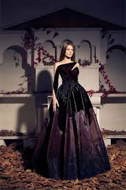 فساتين سهرة فخمة لموسم الخريف والشتاء من توقيع طارق سنو Beautiful Evening Dresses Beautiful Evening Gowns Evening Dress 2016