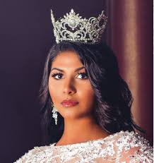 Little Miss Lumbee 2016–2017 Teen Miss Lumbee 2016–2017 Miss Lumbee  2016–2017 Junior Miss Lumbee 2016–2017 A supplement