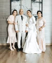 Syekh ali jaber pengen melihat billy syahputra segera menikah dengan amanda manopo. 10 Potret Harmonis Amanda Manopo Bareng Felicia Sang Kakak Dan Anggota Keluarga Lainnya Yang Jarang Disorot