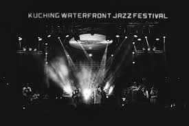 Catch 18 performances by malaysia's queen of jazz sheila majid, sarawakian vocalist diana liu. Entourage Photography Kuching Waterfront Jazz Festival 2018