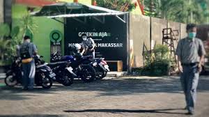 Kantor jalan teuku umar no 12 , 63211 kabupaten ngawi. Man 2 Model Makassar Gelar Sekolah Tatap Muka Saat Corona Masih Tinggi Idi Makassar Beri Penolakan