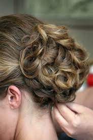 Wedding Hairstyles Updos For Long Hair 2012 Looks Great With Highlighted Hair Just Wish We Could See The Front Hair Styles Long Hair Styles Bride Hairstyles