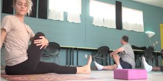 300 hour advanced yoga teacher training. My Mind Is At Ease Gainesville Homeless Center Offers Free Yoga Wuft News