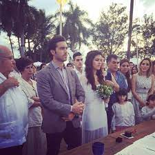La esposa del actor pablo lyle, ana araujo, se muestra muy activa en redes sociales. Boda Sorpresa Pablo Lyle Y Ana Araujo Se Casaron El Dia Del Bautizo De Su Hijo