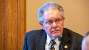 University of Kansas athletics administrator taking run at Democratic  nomination for U.S. Senate • Kansas Reflector